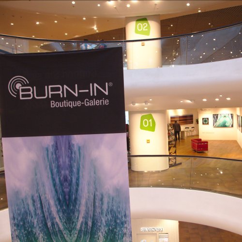 BURN-IN | Bespielung des Gerngross Atriums mit Originalkunst