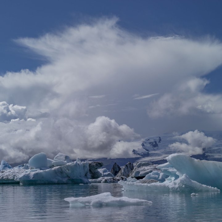 Gigantische Riesen aus ewigem Eis II